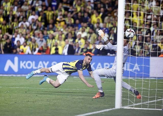 联播观察｜圣火闪耀“双亚冬之城”.